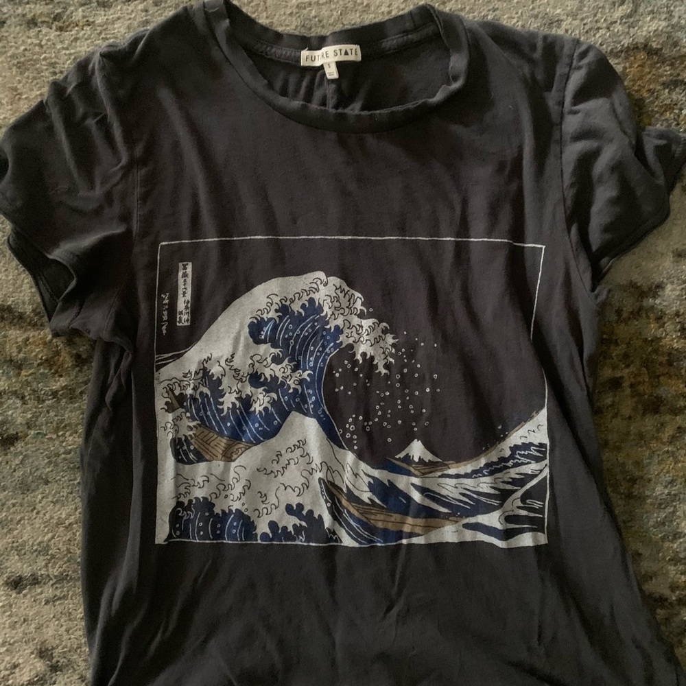 urban graphic tee